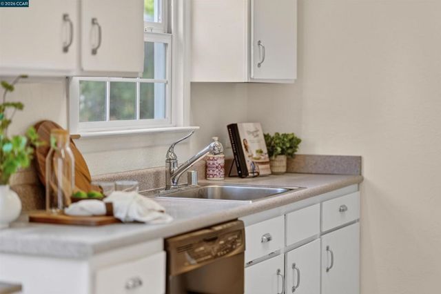 3216 Rogers Ave, Walnut Creek, CA 94597
