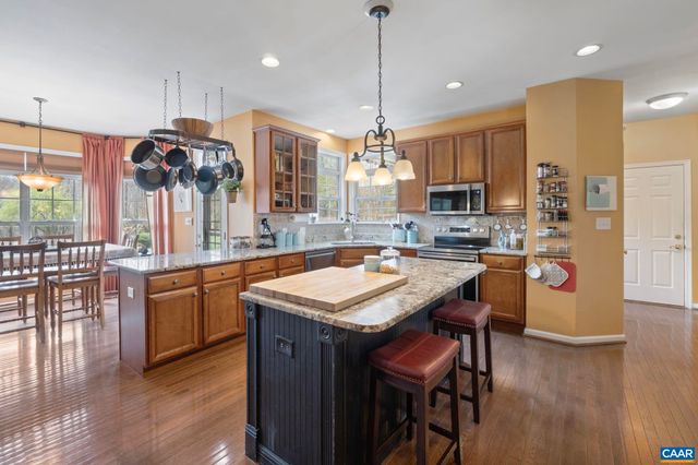 1309 MIDDLE RIVER RD, Stanardsville, VA 22973