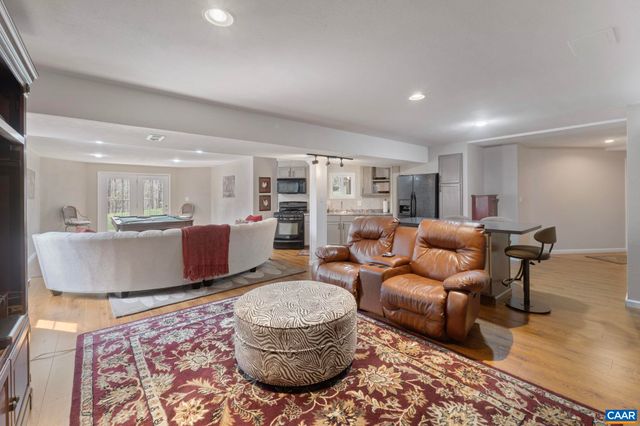 1309 MIDDLE RIVER RD, Stanardsville, VA 22973