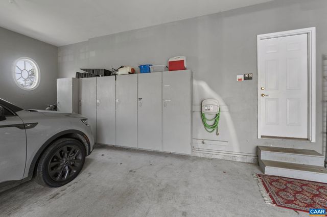 1309 MIDDLE RIVER RD, Stanardsville, VA 22973