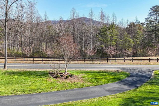 1309 MIDDLE RIVER RD, Stanardsville, VA 22973
