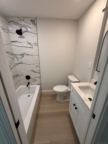 13128 Talbot Avenue, Huntington Woods, MI 48070