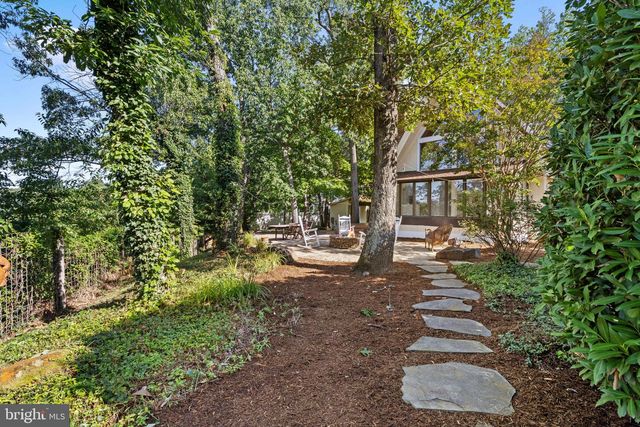 2915 SOUTH CT, Annapolis, MD 21401