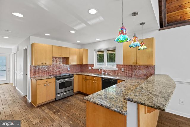 2915 SOUTH CT, Annapolis, MD 21401