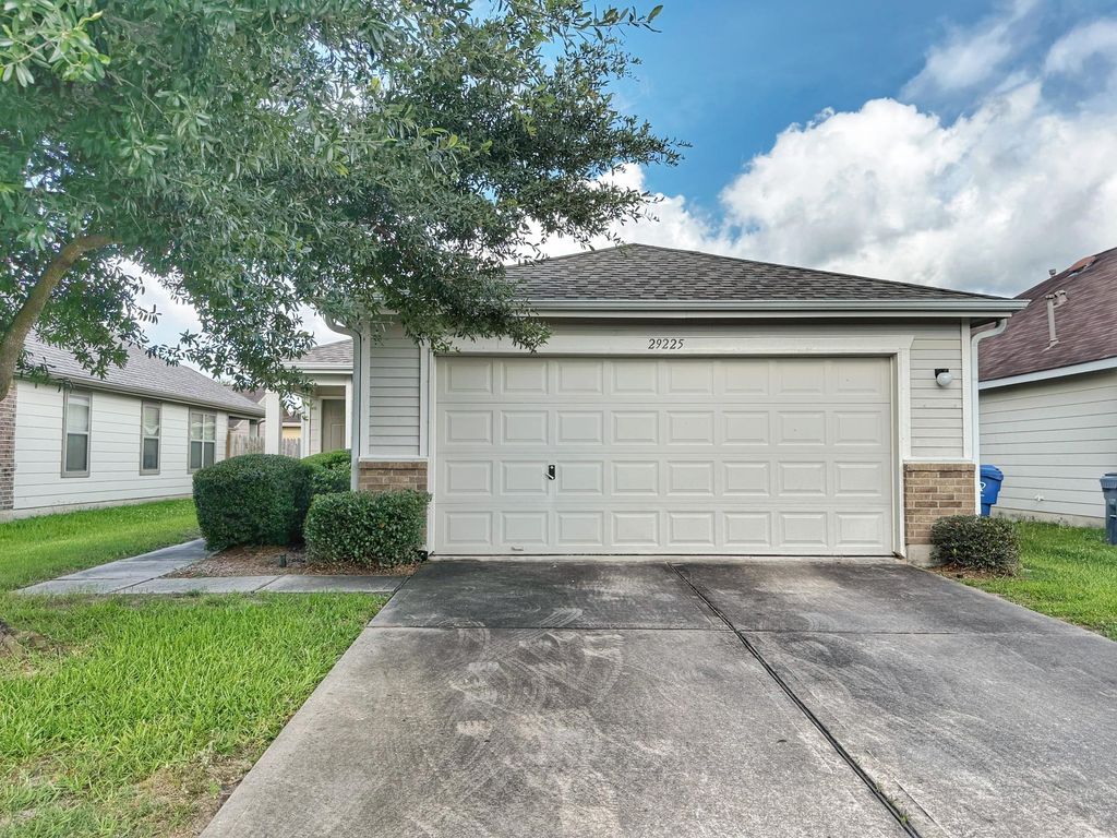 29225 Legends Valley Drive, Spring, TX 77386