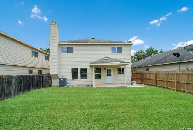 7827 Oakdale Park, San Antonio, TX 78254