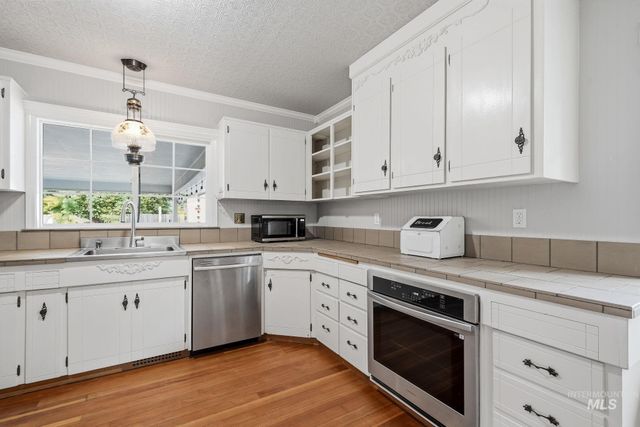 17063 N Midsummers Ln, Nampa, ID 83687