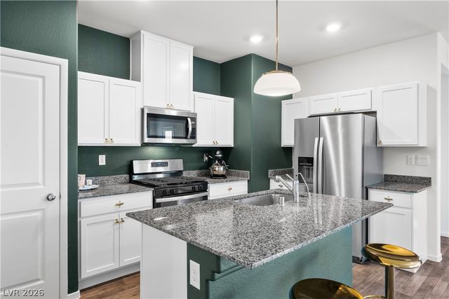 340 Larksong Avenue, Henderson, NV 89011