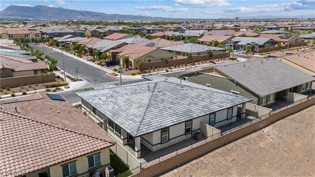340 Larksong Avenue, Henderson, NV 89011