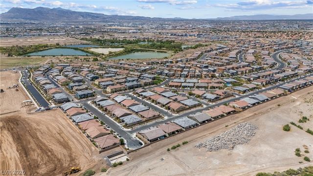 340 Larksong Avenue, Henderson, NV 89011
