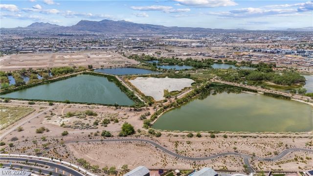340 Larksong Avenue, Henderson, NV 89011