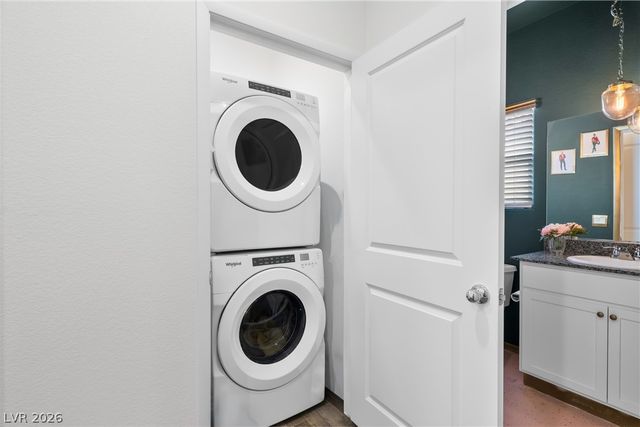 340 Larksong Avenue, Henderson, NV 89011