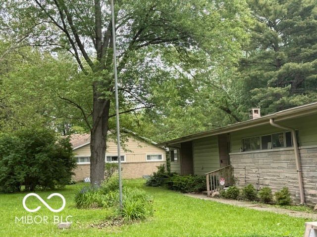8625 Rosewood Lane, Indianapolis, IN 46240