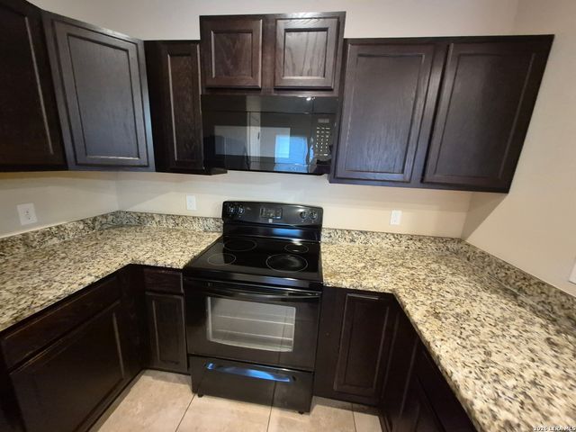 6002 Jax Way Unit 102, San Antonio, TX 78244