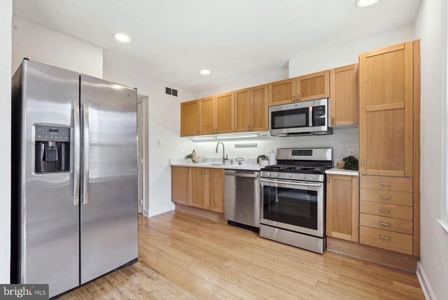 5537 KENDRICK LN, Burke, VA 22015