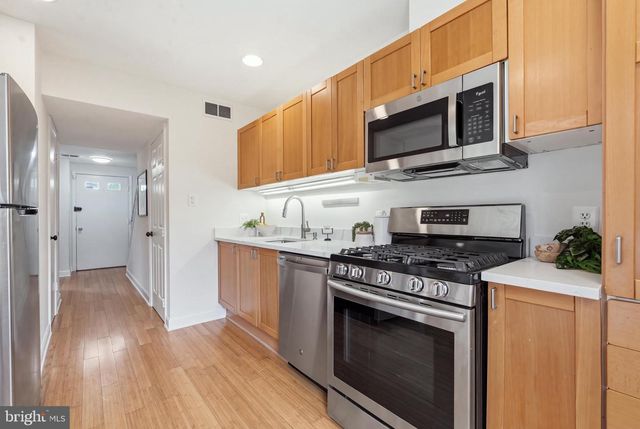 5537 KENDRICK LN, Burke, VA 22015