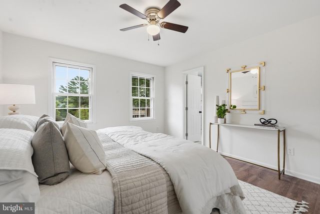 5537 KENDRICK LN, Burke, VA 22015