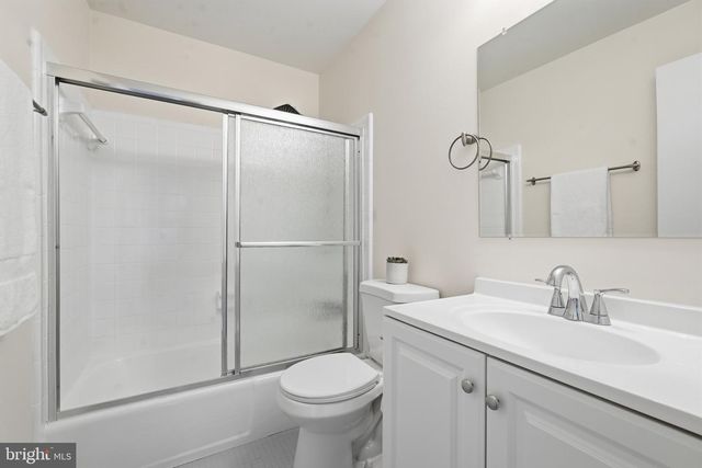 5537 KENDRICK LN, Burke, VA 22015