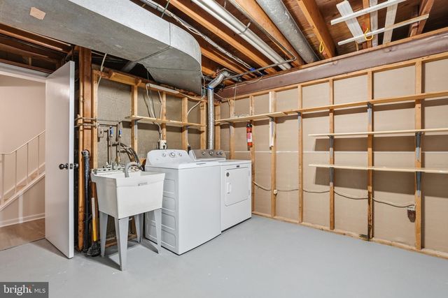 5537 KENDRICK LN, Burke, VA 22015