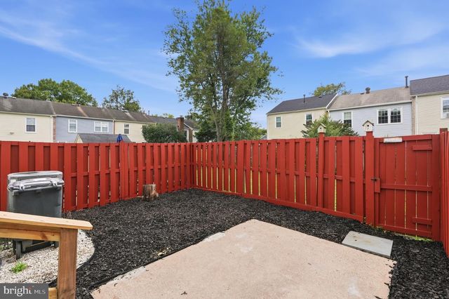 5537 KENDRICK LN, Burke, VA 22015