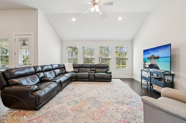 36273 SUGAR Court, Hilliard, FL 32046