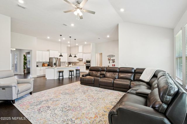 36273 SUGAR Court, Hilliard, FL 32046