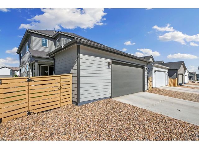 5174 Rendezvous Pkwy, Timnath, CO 80547