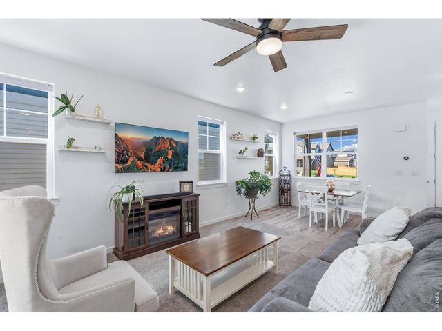 5174 Rendezvous Pkwy, Timnath, CO 80547