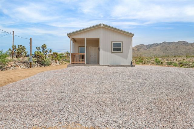 16500 N Ladera Drive, Dolan Springs, AZ 86441