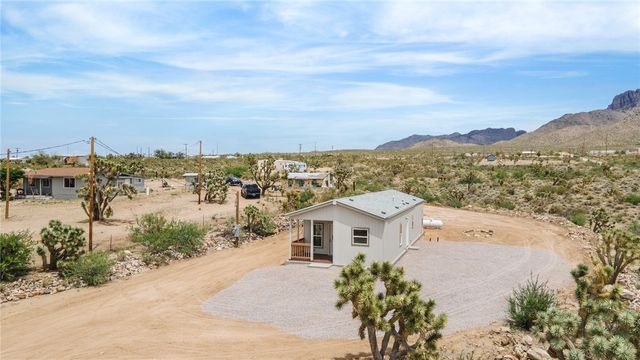16500 N Ladera Drive, Dolan Springs, AZ 86441