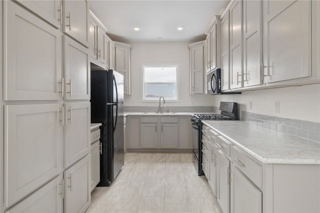 16500 N Ladera Drive, Dolan Springs, AZ 86441