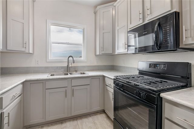 16500 N Ladera Drive, Dolan Springs, AZ 86441