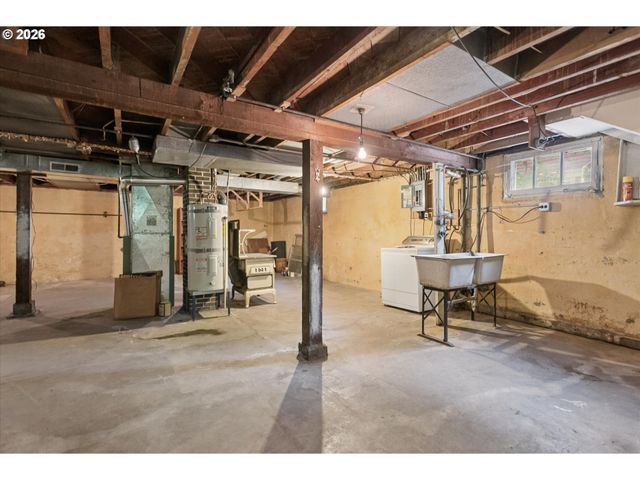 2314 Se GRANT St, Portland, OR 97214