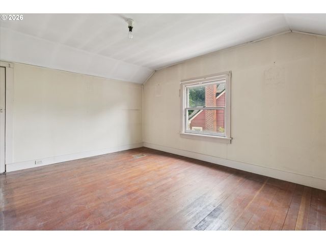 2314 Se GRANT St, Portland, OR 97214