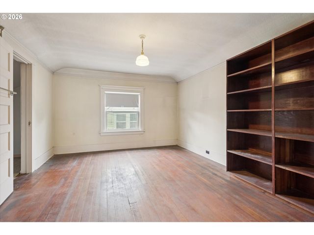 2314 Se GRANT St, Portland, OR 97214