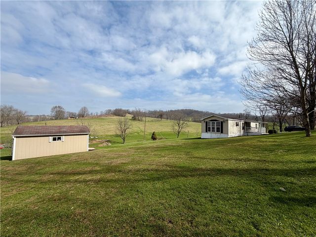 450 Old Scales Rd, South Franklin, PA 15301