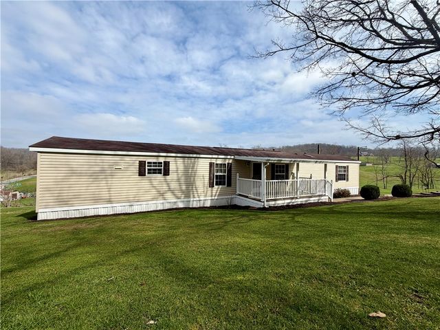 450 Old Scales Rd, South Franklin, PA 15301