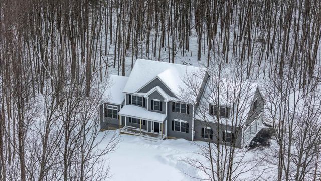 821 Cross Country Road, Pembroke, NH 03275