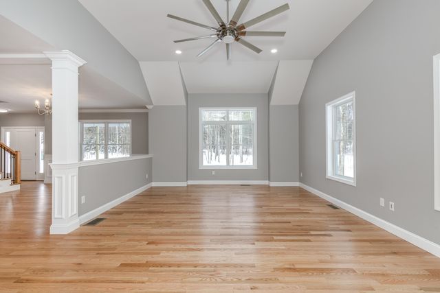 821 Cross Country Road, Pembroke, NH 03275