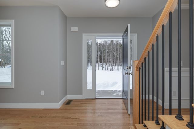 821 Cross Country Road, Pembroke, NH 03275