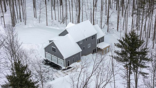 821 Cross Country Road, Pembroke, NH 03275