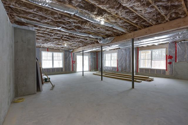 821 Cross Country Road, Pembroke, NH 03275