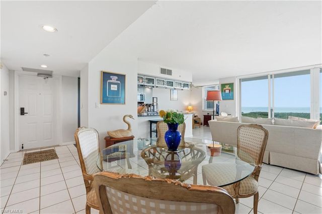 6101 Pelican Bay BLVD # 805, Naples, FL 34108