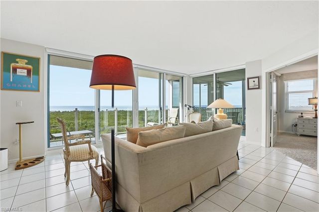 6101 Pelican Bay BLVD # 805, Naples, FL 34108