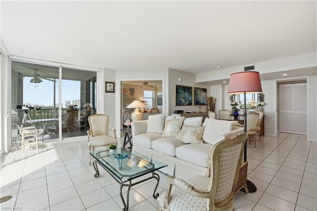 6101 Pelican Bay BLVD # 805, Naples, FL 34108