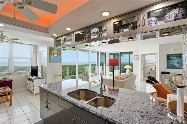 6101 Pelican Bay BLVD # 805, Naples, FL 34108