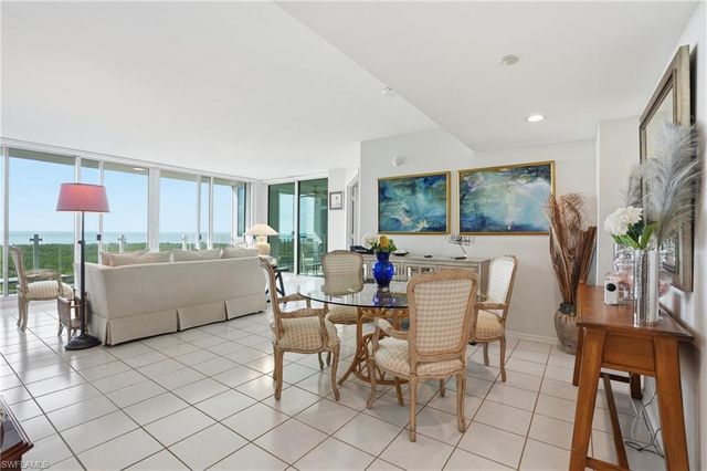 6101 Pelican Bay BLVD # 805, Naples, FL 34108