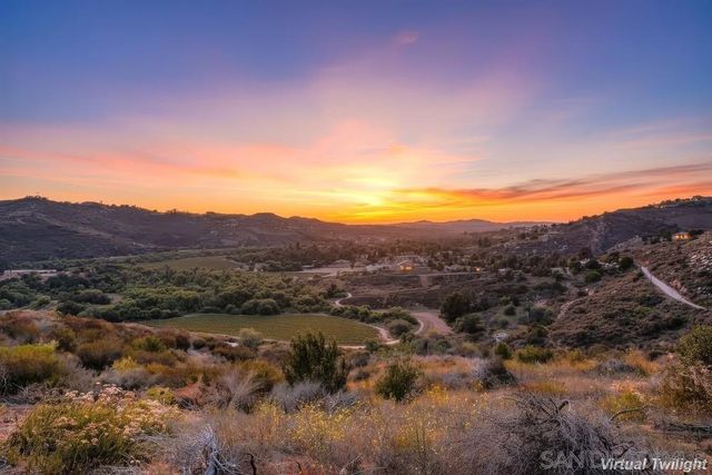 31675 Rancho Amigos Rd, Bonsall, CA 92003