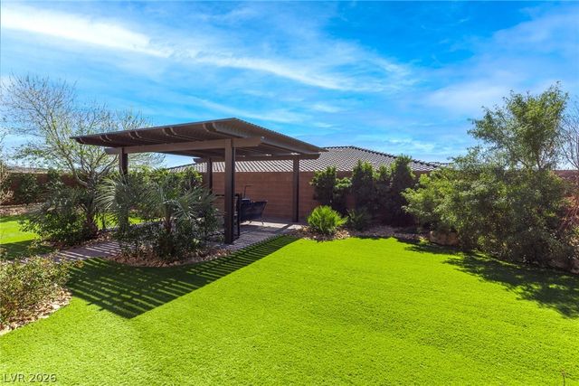 5761 East Badlands Lane, Pahrump, NV 89061