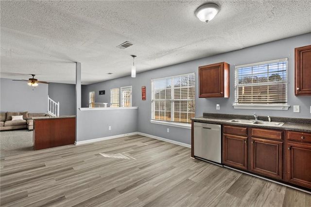 541 Hamlet Drive, Hampton, GA 30228